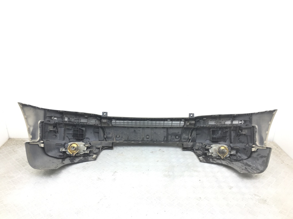 Бампер передний бу для Volvo XC90  2.4 D5,  2004 г.