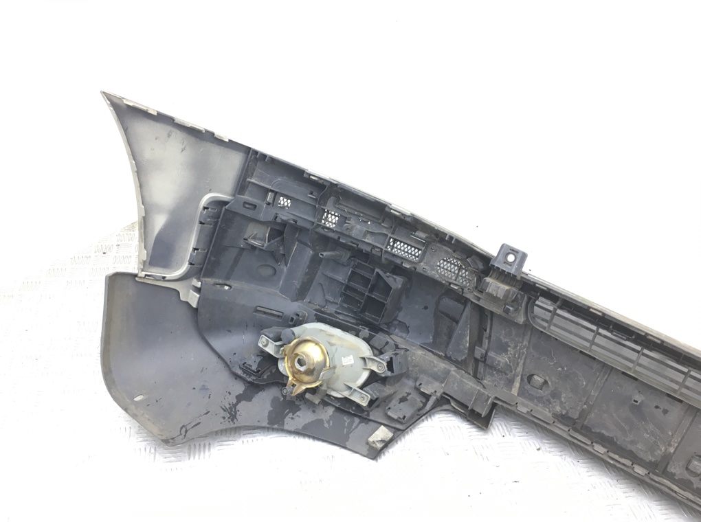 Бампер передний бу для Volvo XC90  2.4 D5,  2004 г.