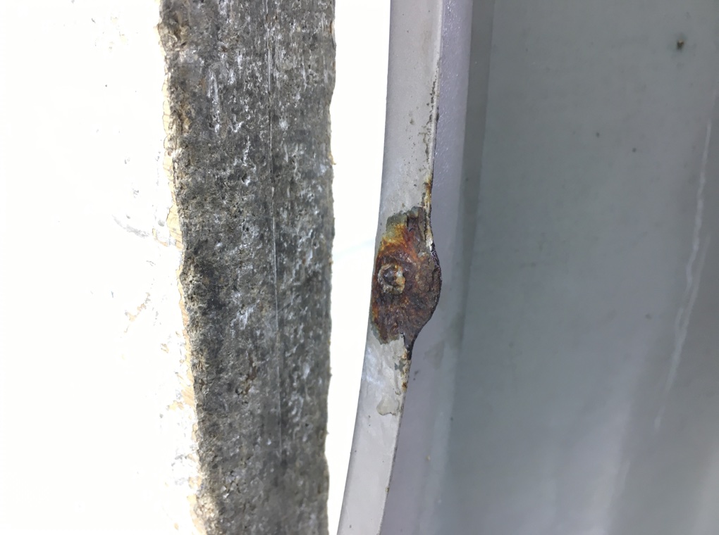 Крыло переднее правое бу для Volvo XC90  2.4 D5,  2004 г.