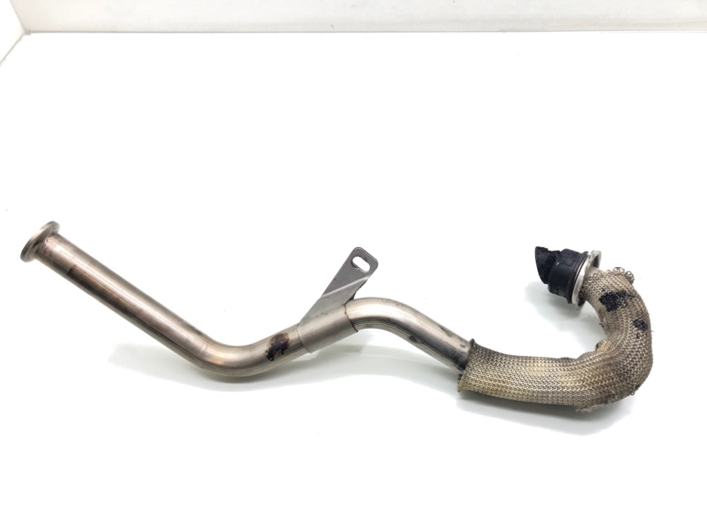 Трубка системы рециркуляции EGR бу для Peugeot 207  1.6 HDi,  2008 г.