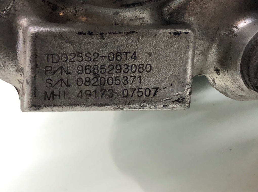 Турбина бу для Peugeot 207  1.6 HDi,  2008 г.
