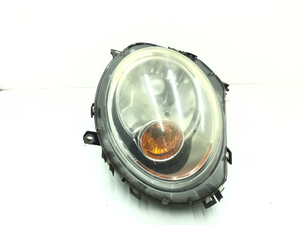 Фара правая бу для Mini Cooper R56 1.6 i, 2006 г.