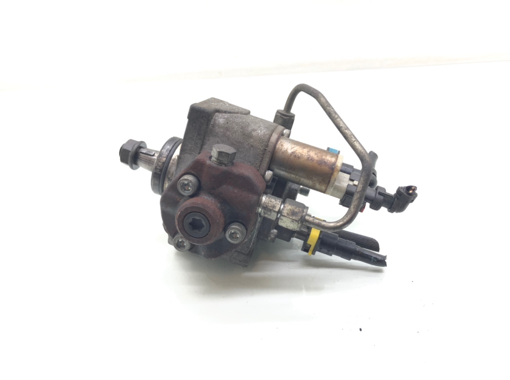 ТНВД бу для Opel Astra J 1.6 CDTi, 2015 г. ТНВД бу для Opel Astra J 1.6 CDTi, 2015 г.