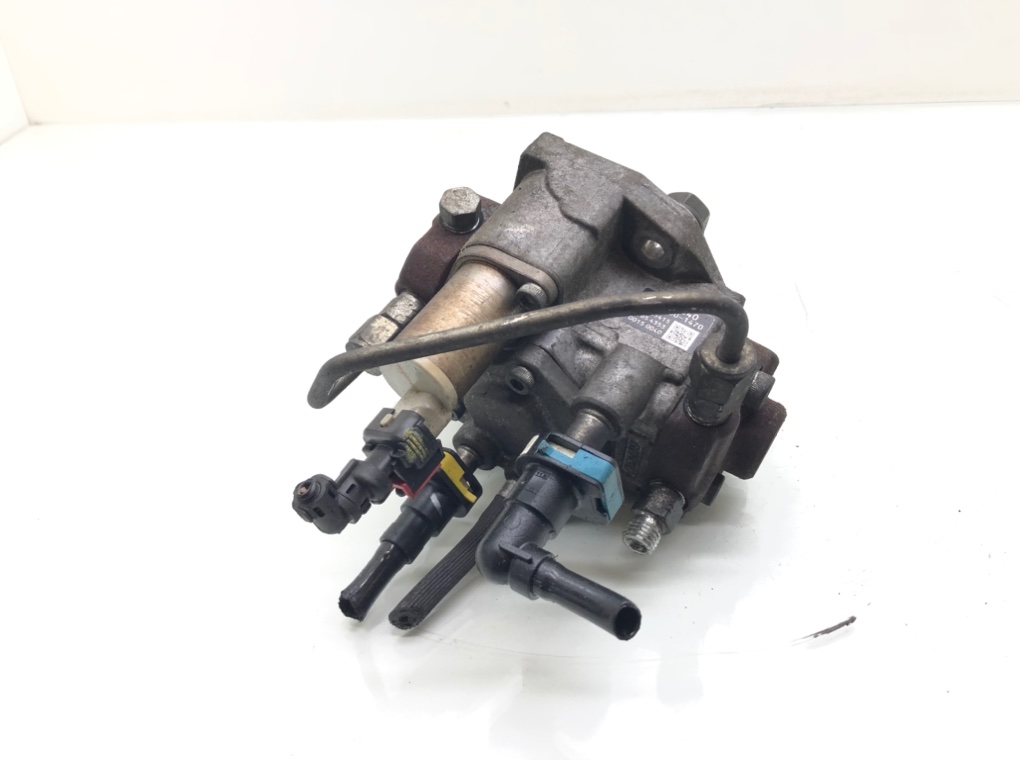 ТНВД бу для Opel Astra J 1.6 CDTi, 2015 г. ТНВД бу для Opel Astra J 1.6 CDTi, 2015 г.