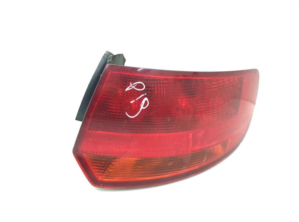 Фонарь задний правый бу для Audi A3 8P 1.9 TDi, 2006 г.