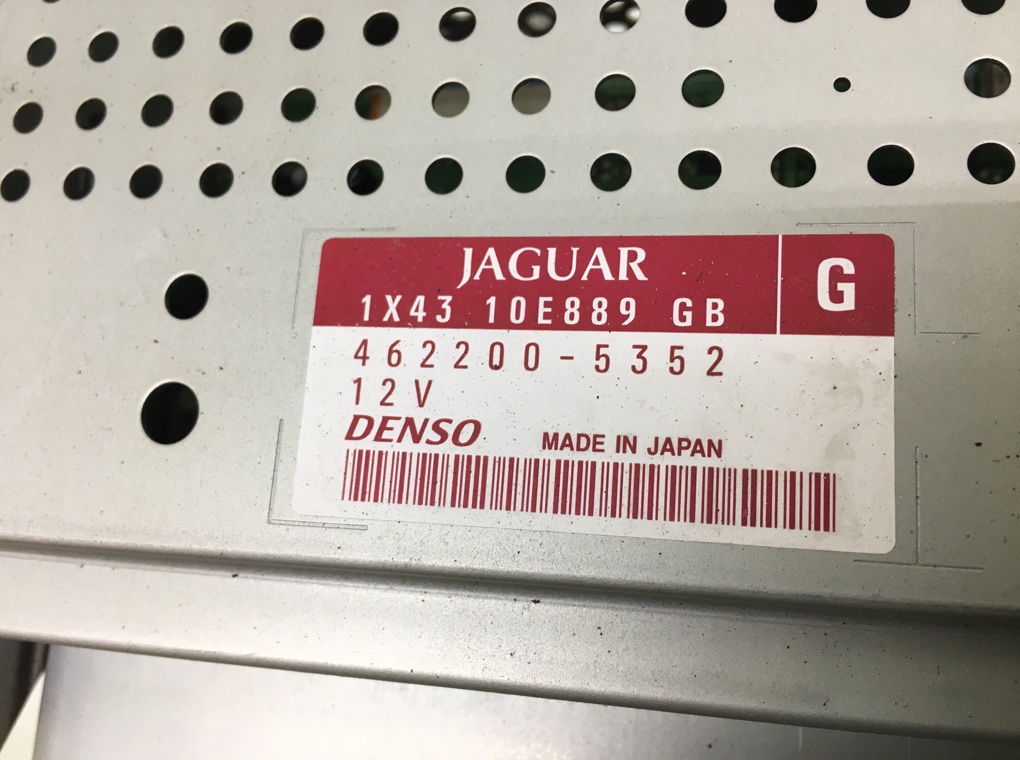 Магнитола бу для Jaguar X-Type  3.0 i,  2003 г.