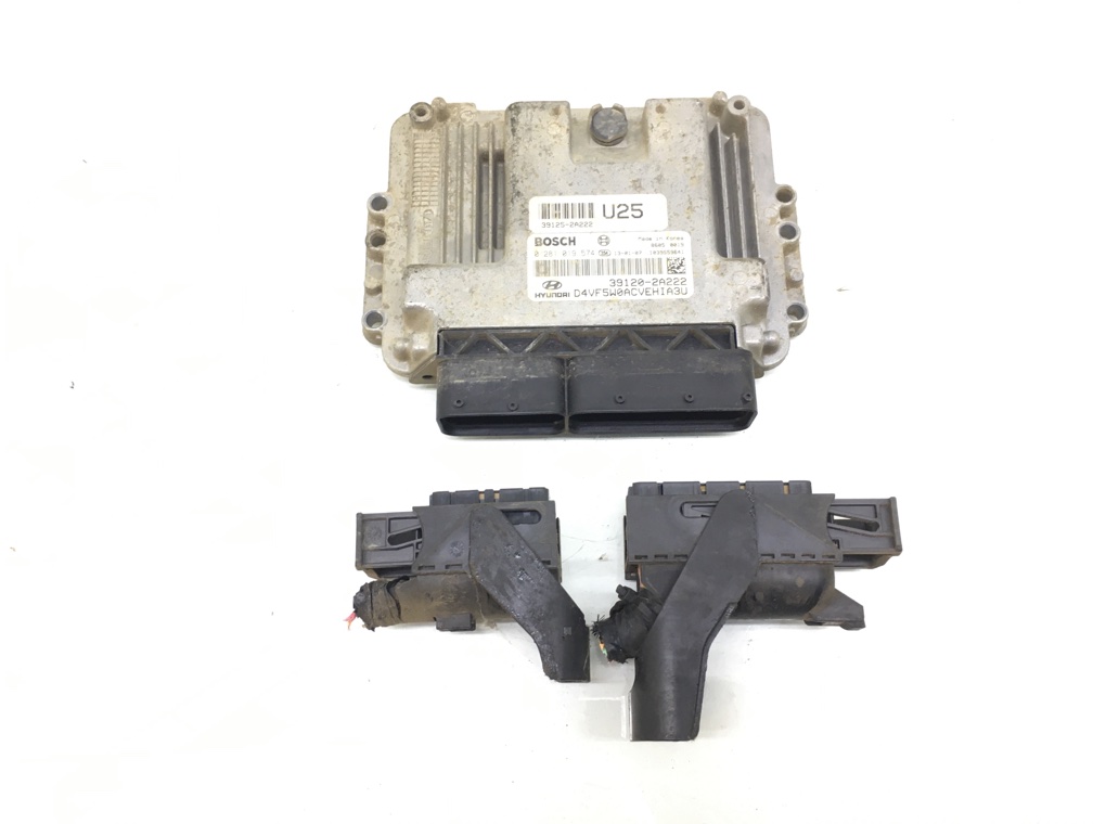 Блок управления двигателем бу для Hyundai i40 1.7 CRDi, 2013 г.