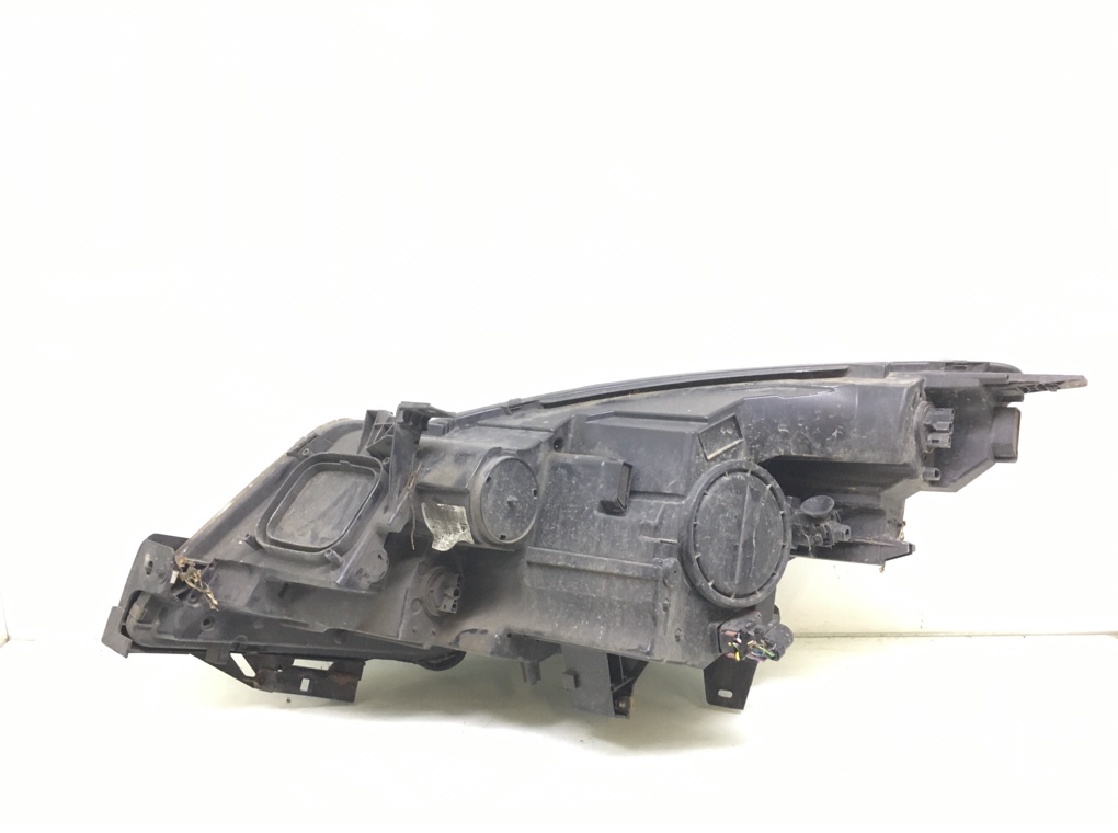 Фара правая бу для Opel Zafira C 1.8 i,  2014 г.