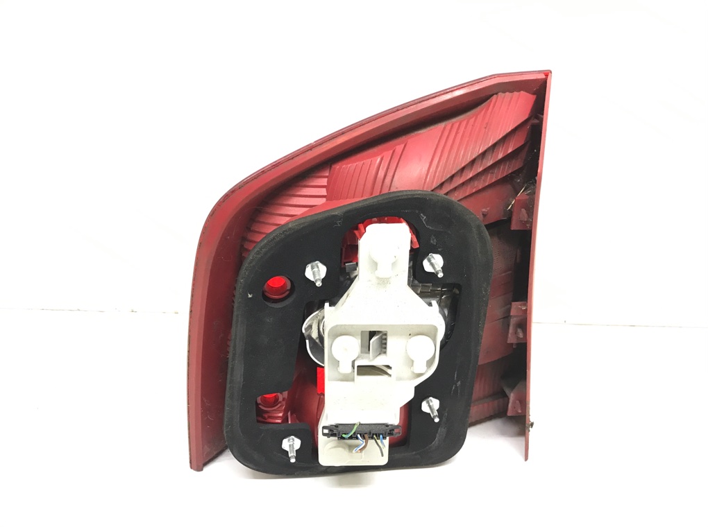 Фонарь задний правый бу для Skoda Octavia A5 1.9 TDi, 2005 г. Фонарь задний правый бу для Skoda Octavia A5 1.9 TDi, 2005 г.