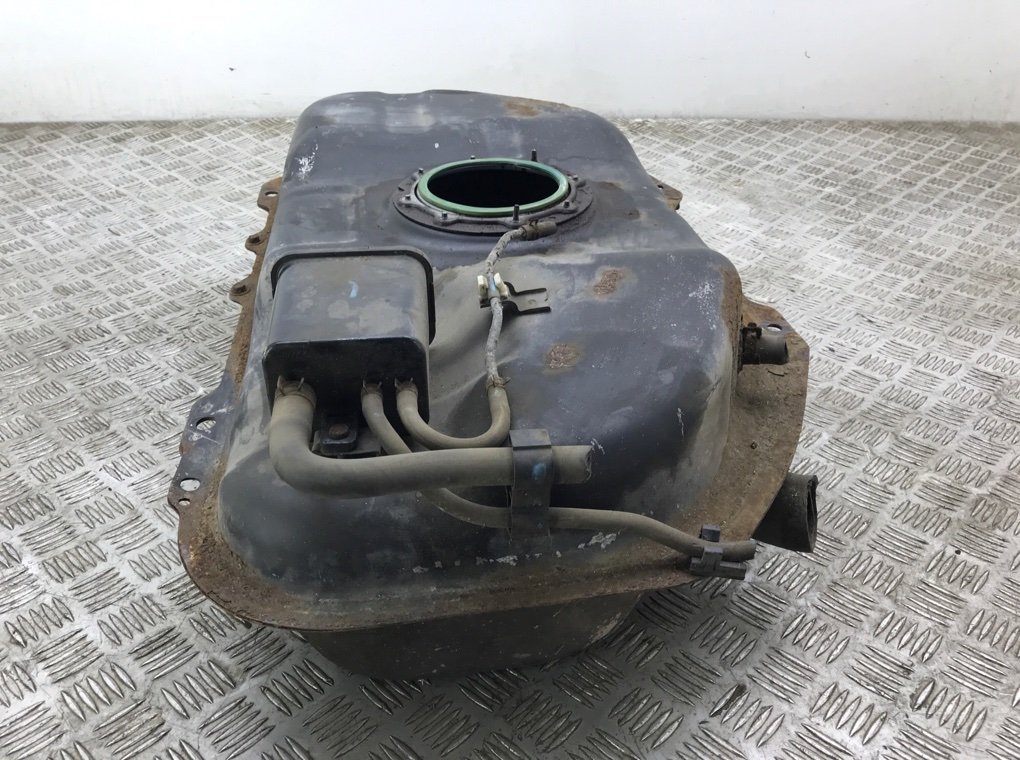 Бак топливный бу для Hyundai i10  1.1 i,  2008 г.