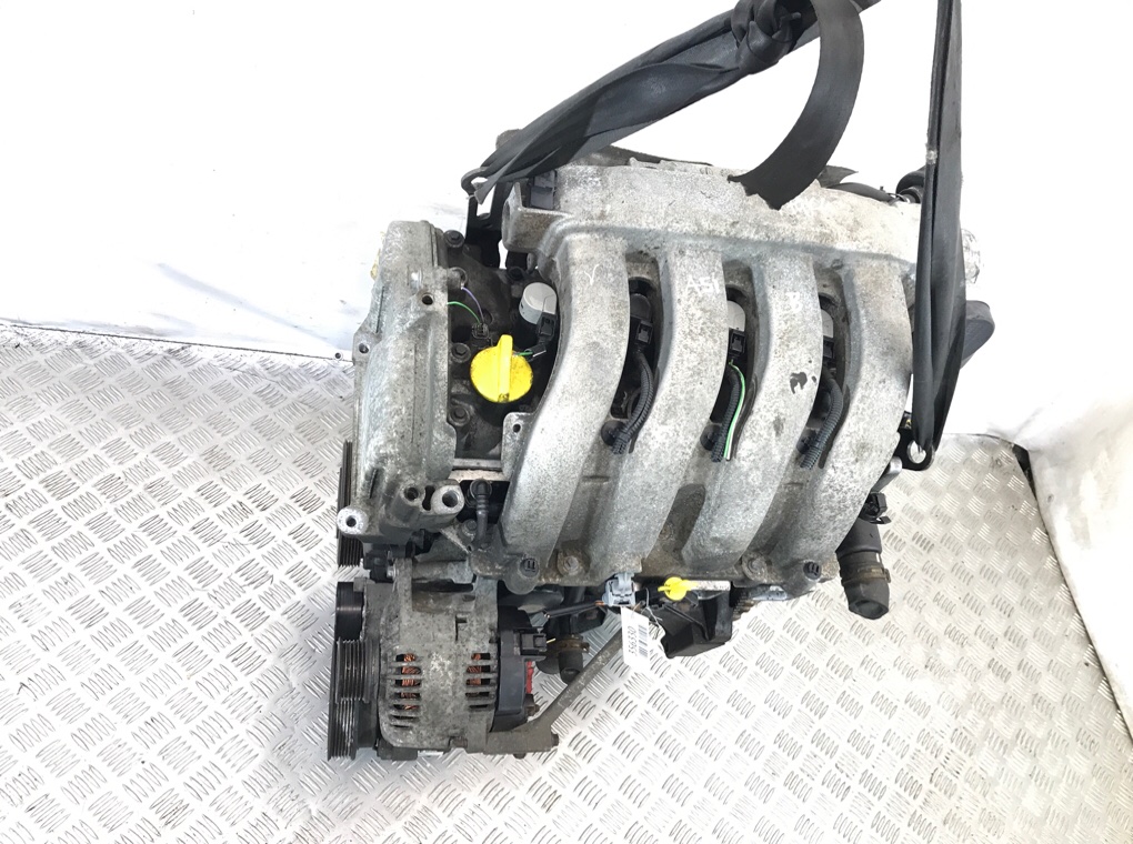 Двигатель (ДВС)  бу для Renault Clio  1.6 i,  2009 г.