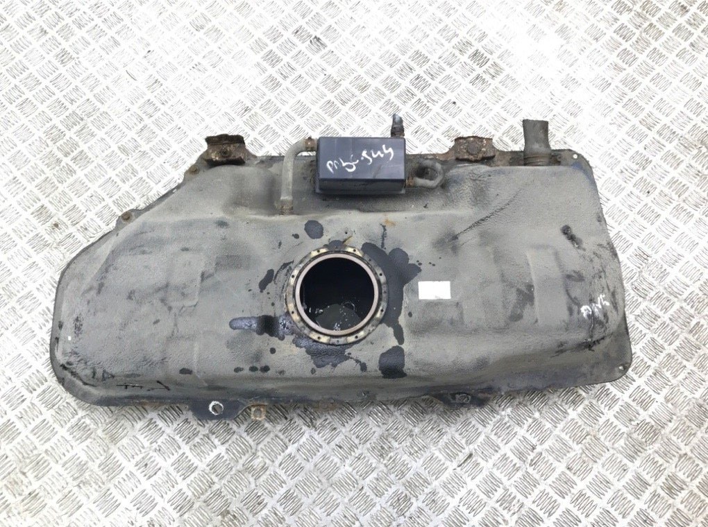 Бак топливный бу для Kia Rio 2 1.5 CRDi, 2006 г.