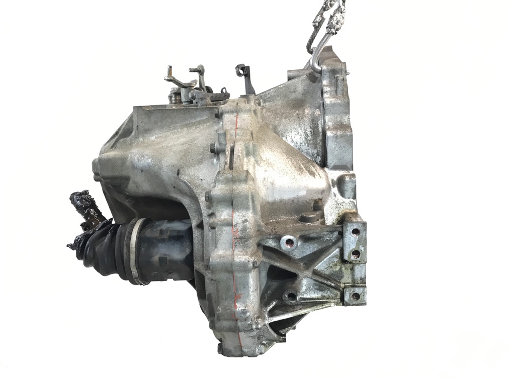 КПП механическая (МКПП) бу для Toyota Avensis  2.0 D-4D,  2007 г. 