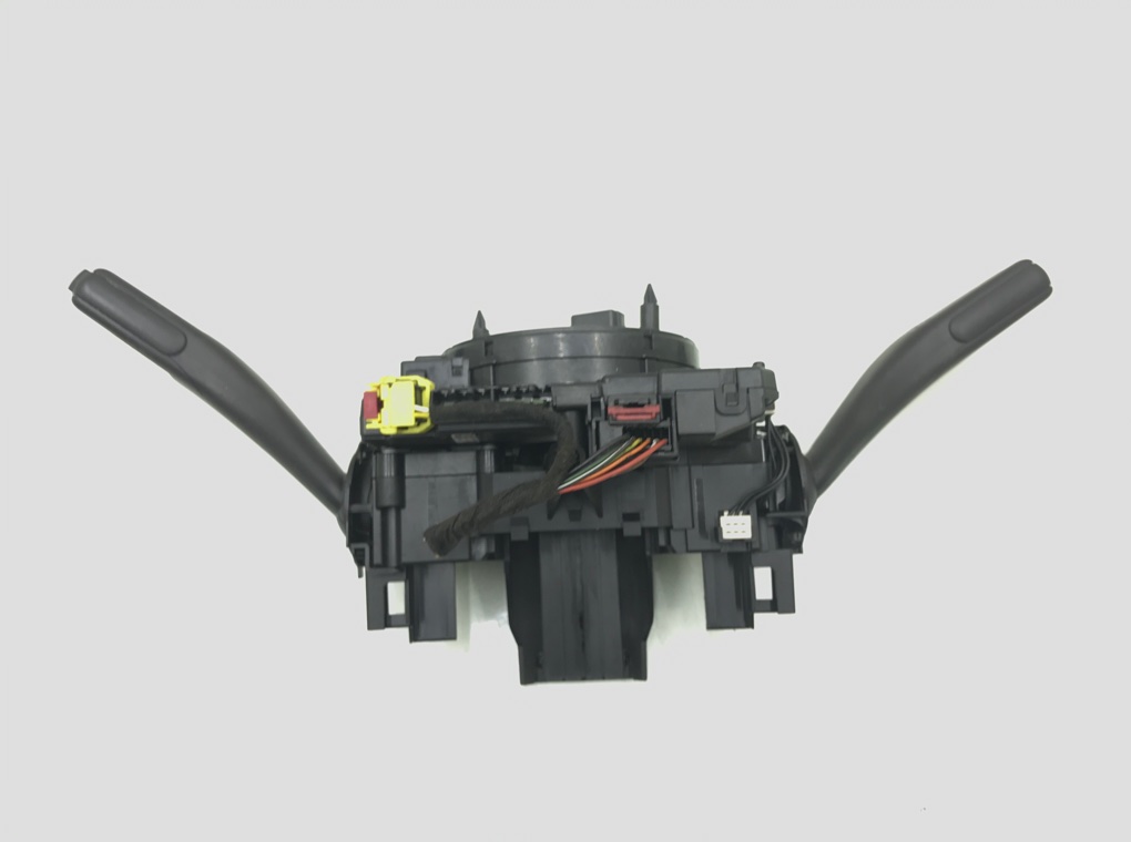 Переключатель подрулевой (стрекоза) бу для Skoda Superb  2.0 TDi,  2010 г.