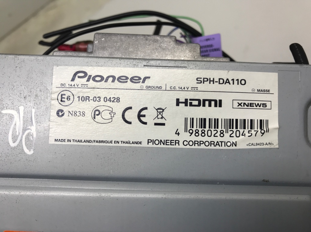 Магнитола бу для Mercedes ML W163 2.7 CDi, 2003 г. Магнитола бу для Mercedes ML W163 2.7 CDi, 2003 г.