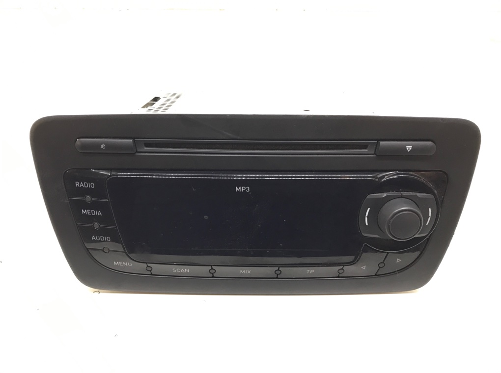 Магнитола бу для Seat Ibiza 4 1.6 TDi, 2011 г.