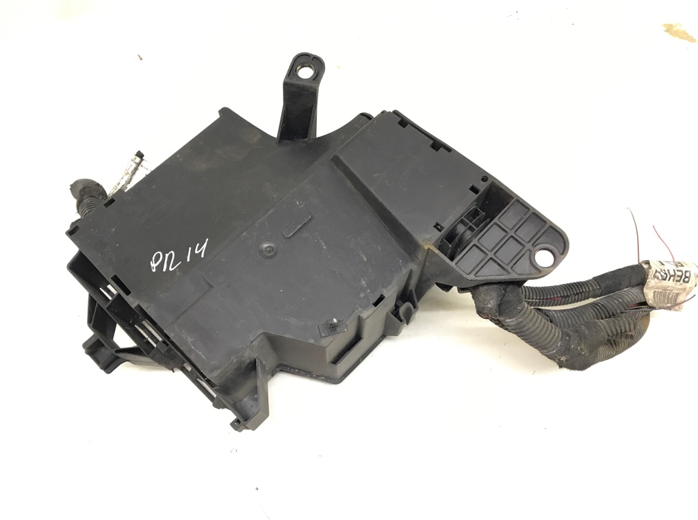 Блок предохранителей бу для Opel Corsa C 1.2 i,  2003 г.