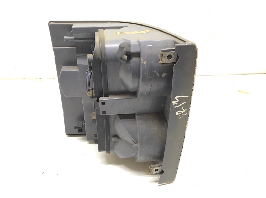 Фонарь задний правый бу для Land Rover Range Rover 3 3.0 TD,  2003 г.