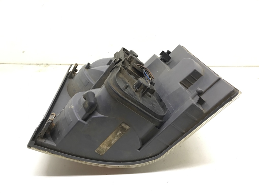 Фонарь задний правый бу для Land Rover Range Rover 3 3.0 TD,  2003 г.