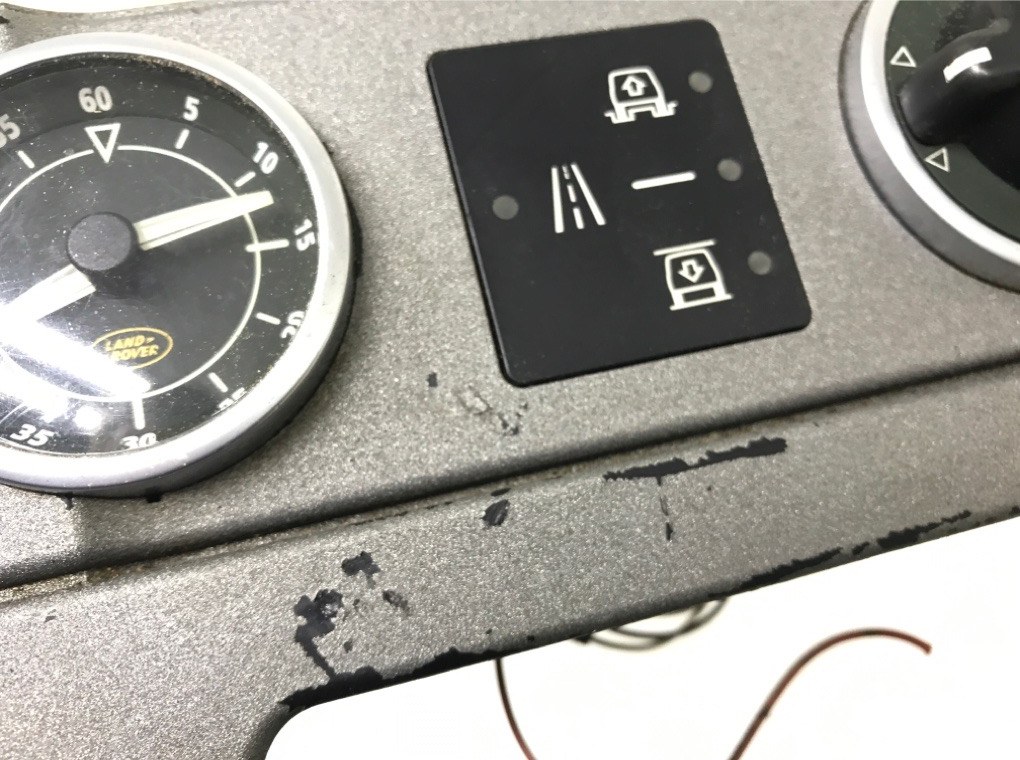 Часы бу для Land Rover Range Rover 3 3.0 TD,  2003 г.