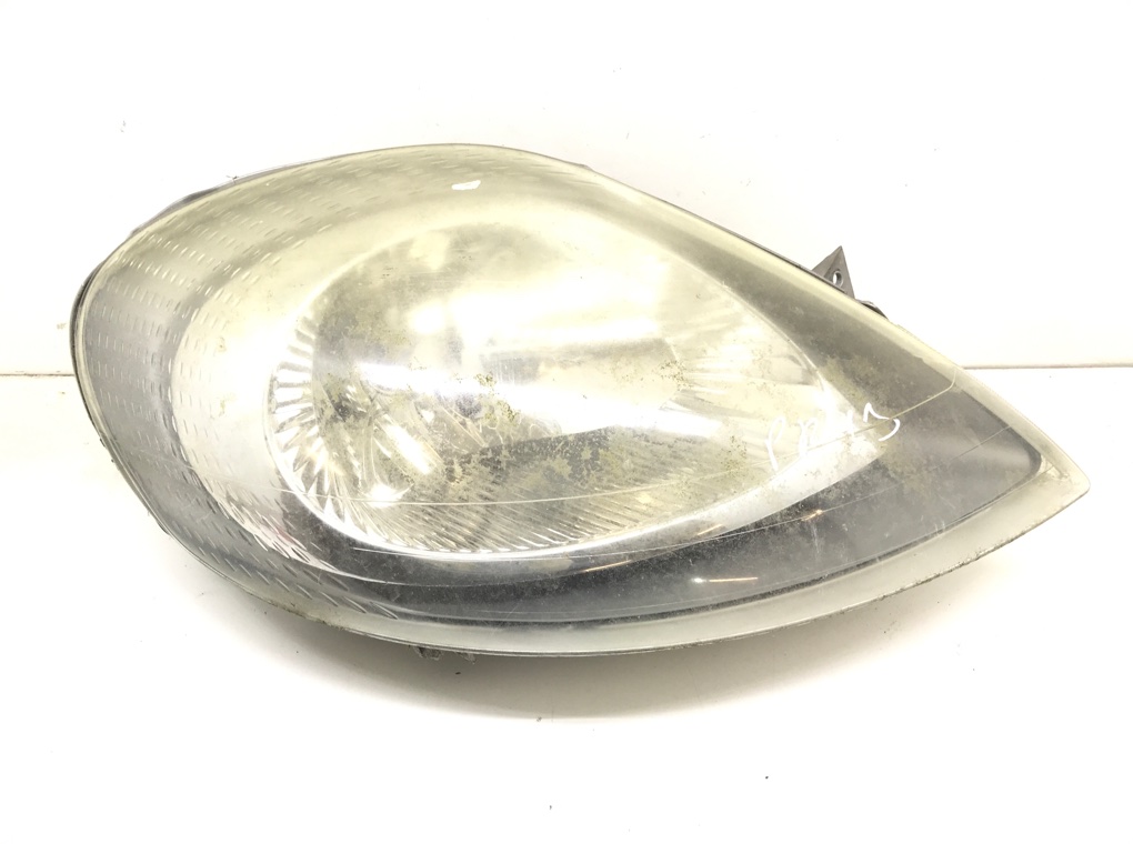 Фара правая бу для Nissan Primastar 1.9 CDTi, 2006 г.