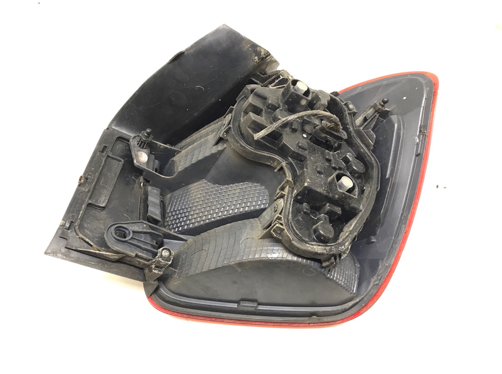 Фонарь задний левый бу для BMW 1 F20/F21 2.0 TD,  2012 г.