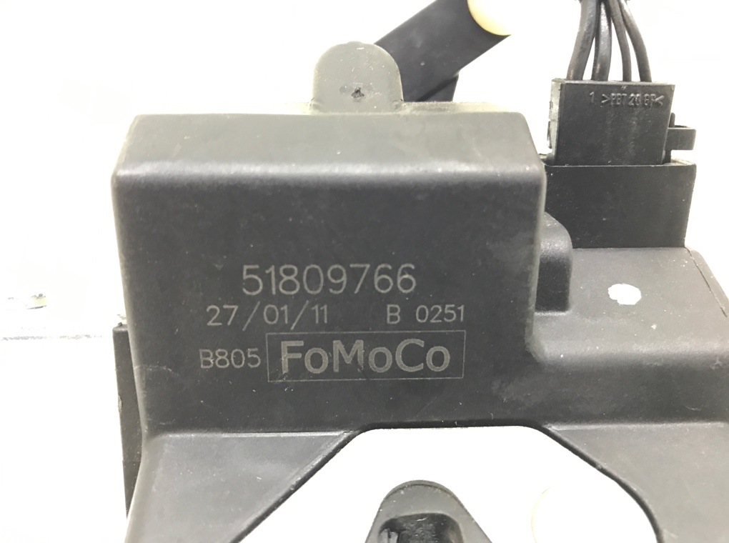 Замок багажника бу для Ford Ka  1.2 i,  2011 г.