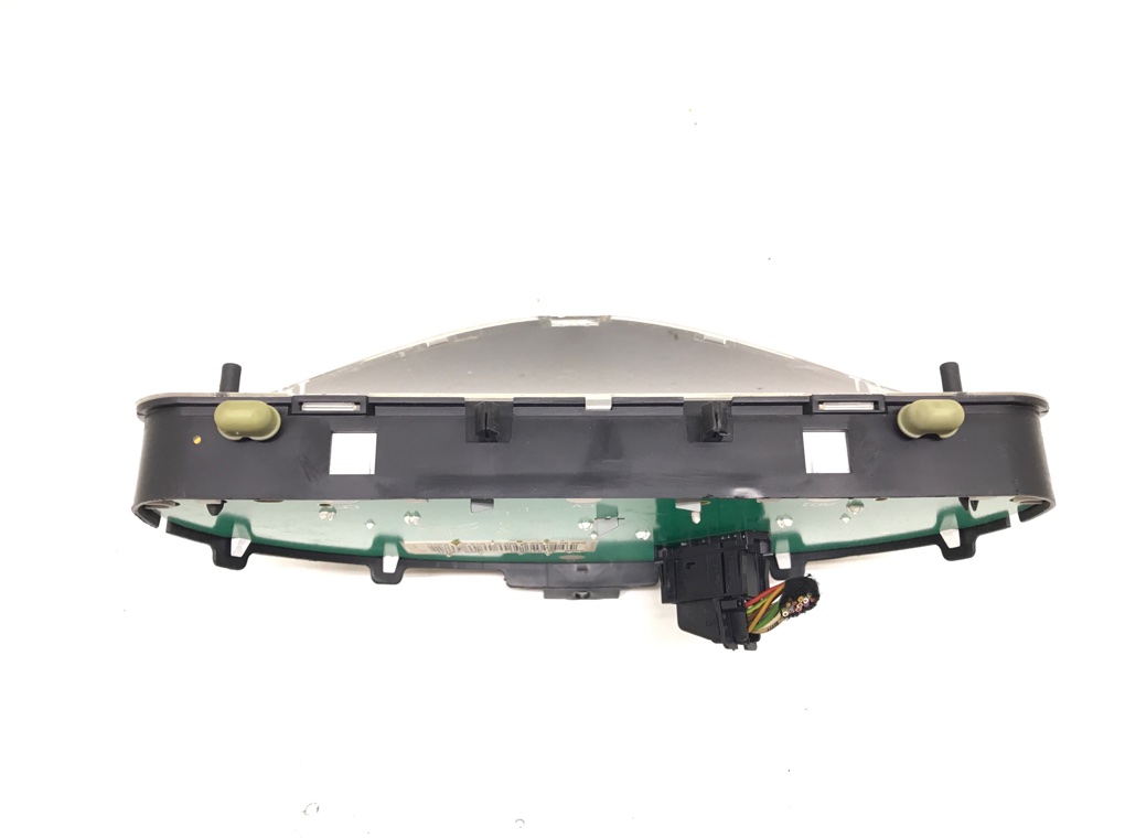 Щиток приборов (приборная панель) бу для Peugeot 1007 1.4 i, 2006 г. Щиток приборов (приборная панель) бу для Peugeot 1007 1.4 i, 2006 г.