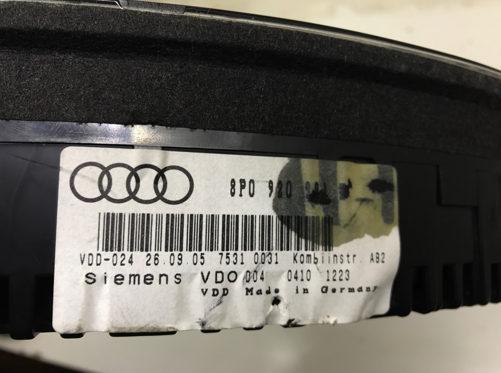 Щиток приборов (приборная панель) бу для Audi A3 8P 2.0 TDi,  2005 г.