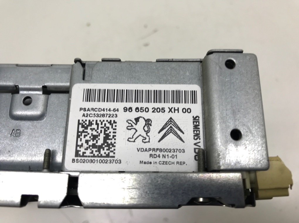 Магнитола бу для Peugeot 308 T7 1.6 HDi,  2008 г.