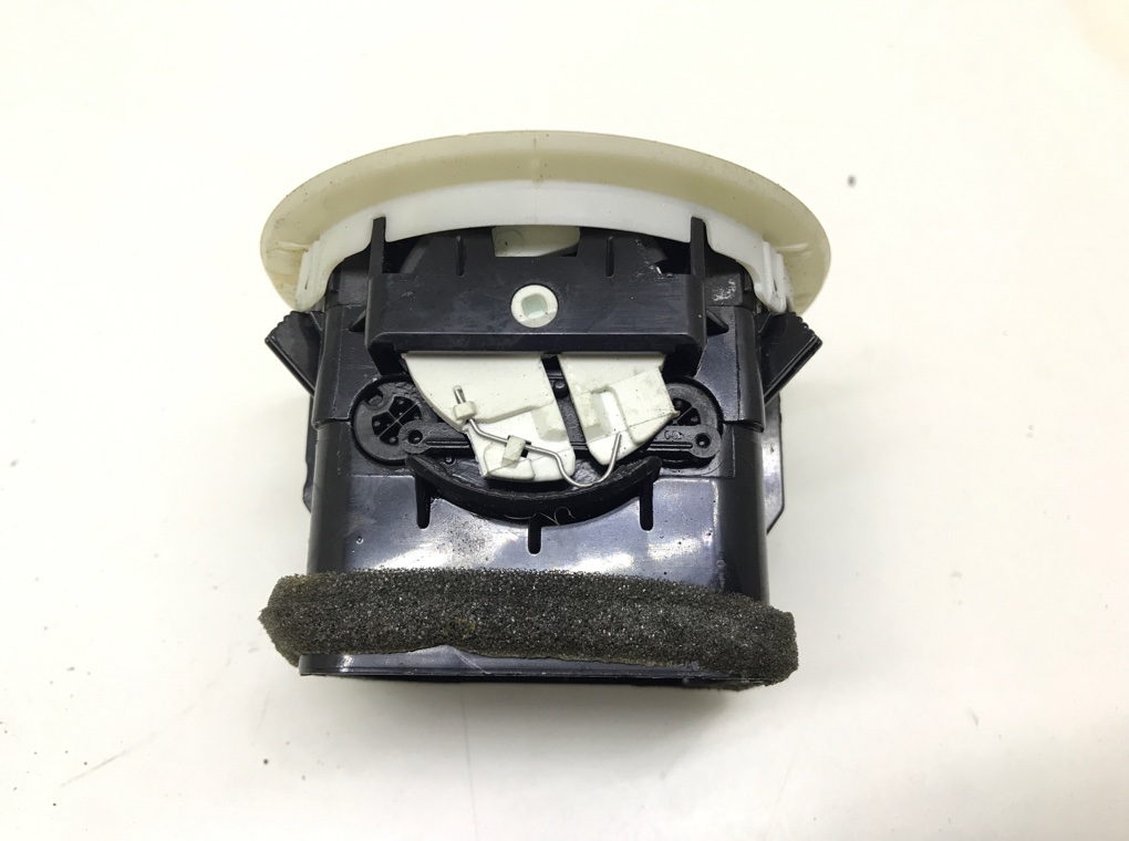 Дефлектор обдува салона бу для Opel Corsa D 1.2 i,  2014 г.