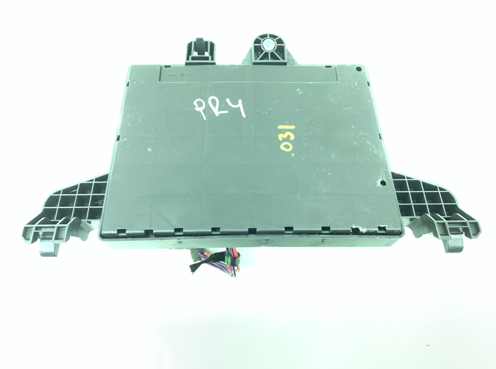 Блок предохранителей бу для Opel Astra J 1.3 CDTi,  2011 г.