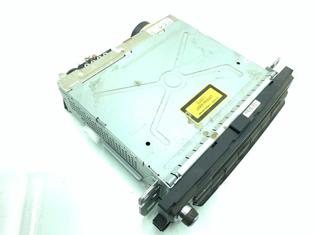 Магнитола бу для BMW 3 E90/E91/E92/E93 2.0 TD,  2008 г.