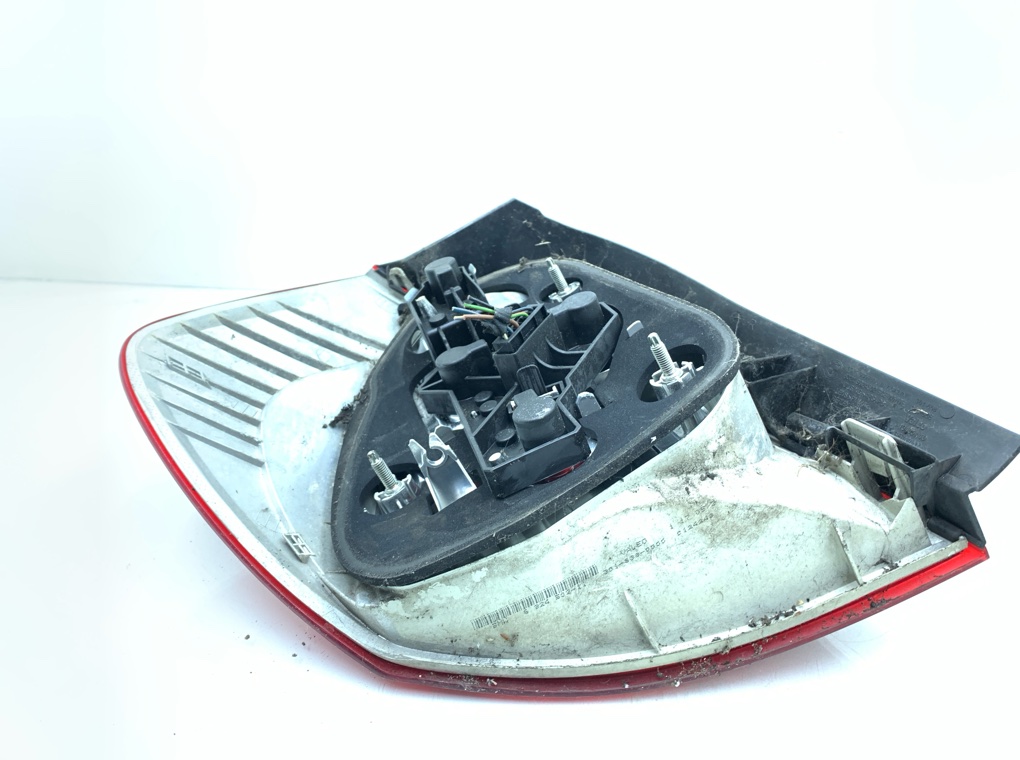 Фонарь задний правый бу для BMW 1 E87/E81/E82/E88 1.6 i,  2005 г.