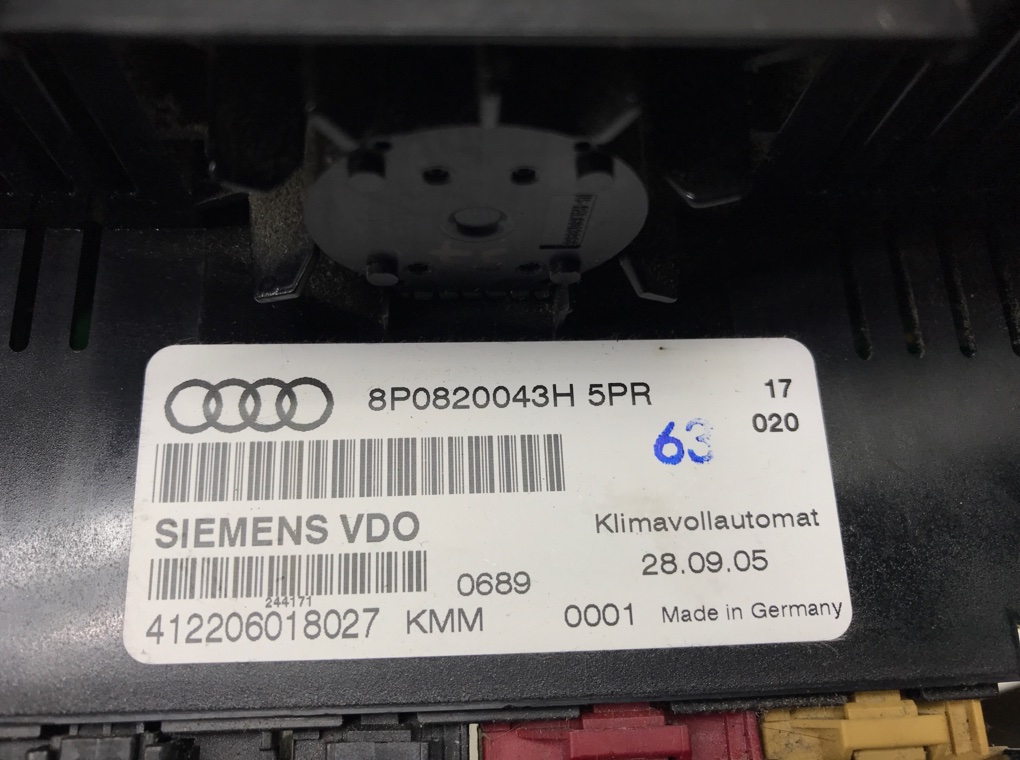 Блок управления печки/климат-контроля бу для Audi A3 8P 2.0 TDi,  2005 г.