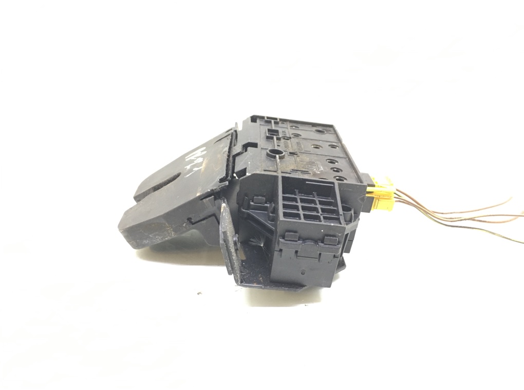 Замок багажника бу для Opel Vectra C 1.8 i, 2007 г. Замок багажника бу для Opel Vectra C 1.8 i, 2007 г.