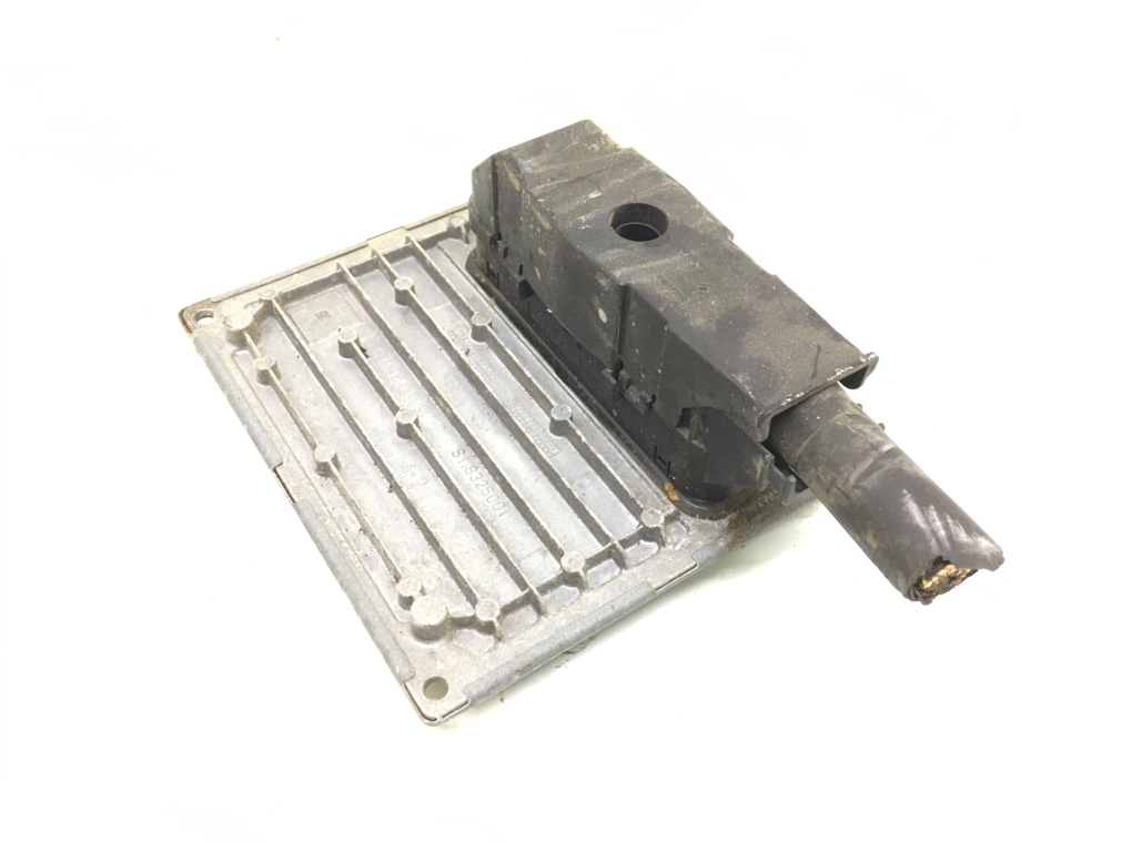 Блок управления двигателем бу для Ford C-Max 1.6 i, 2007 г. Блок управления двигателем бу для Ford C-Max 1.6 i, 2007 г.