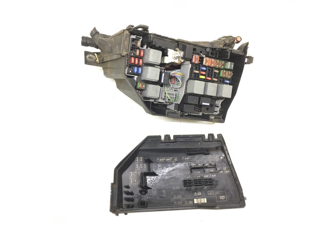 Блок предохранителей бу для Ford Mondeo 4 1.8 TDCi, 2009 г.