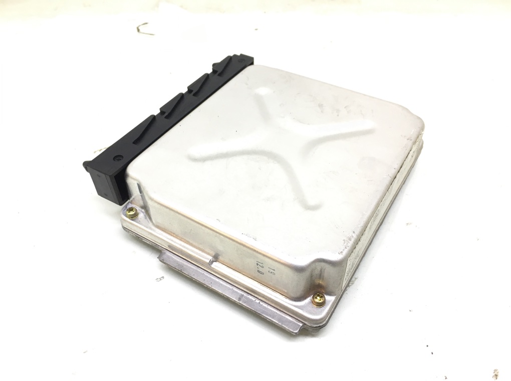 Блок управления двигателем бу для Volvo V70 2.4 i, 2003 г.