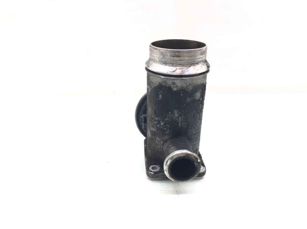 Клапан EGR бу для BMW 1 E87/E81/E82/E88 2.0 TD, 2005 г. Клапан EGR бу для BMW 1 E87/E81/E82/E88 2.0 TD, 2005 г.