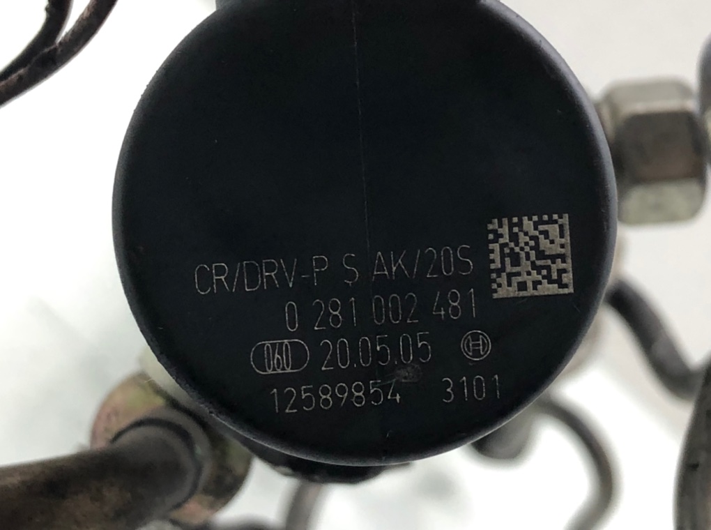 Топливная рампа бу для BMW 1 E87/E81/E82/E88 2.0 TD,  2005 г.