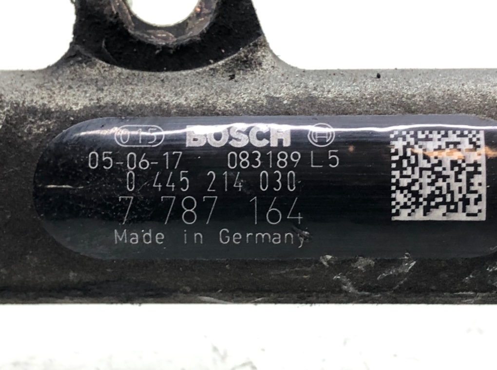 Топливная рампа бу для BMW 1 E87/E81/E82/E88 2.0 TD,  2005 г.