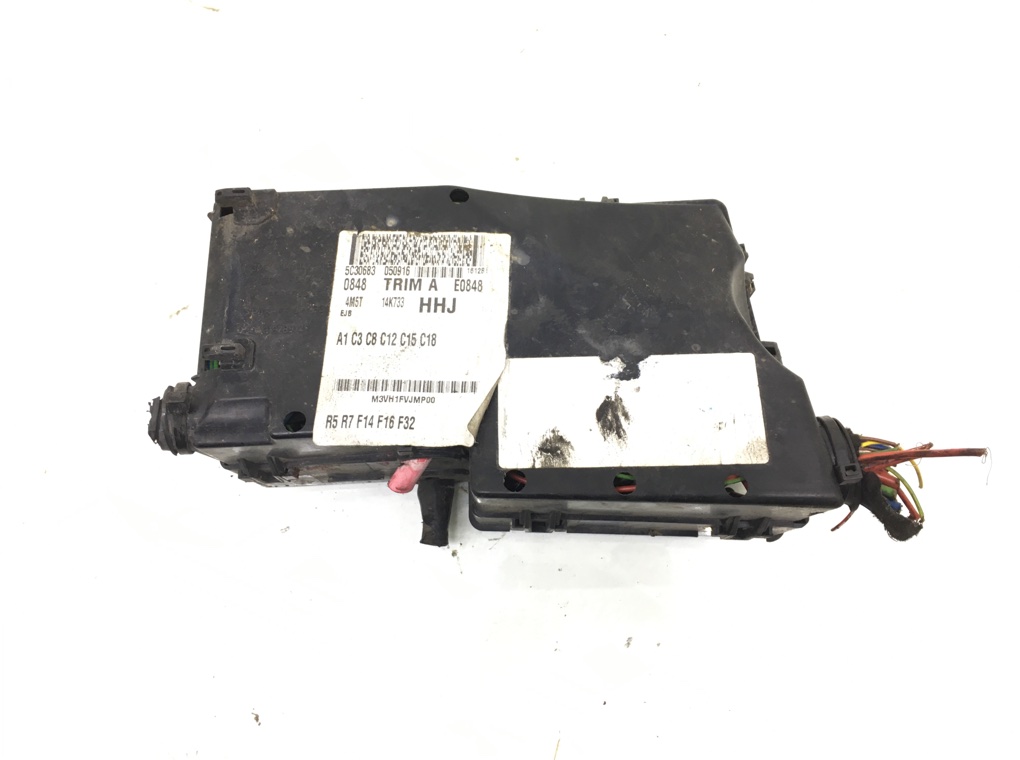 Блок предохранителей бу для Ford C-Max 1.6 i, 2005 г. Блок предохранителей бу для Ford C-Max 1.6 i, 2005 г.