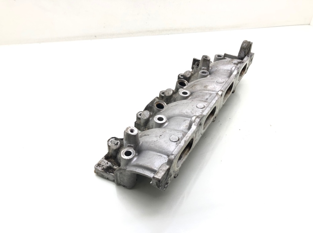 Коллектор впускной бу для Renault Clio 2 1.4 i,  2003 г.