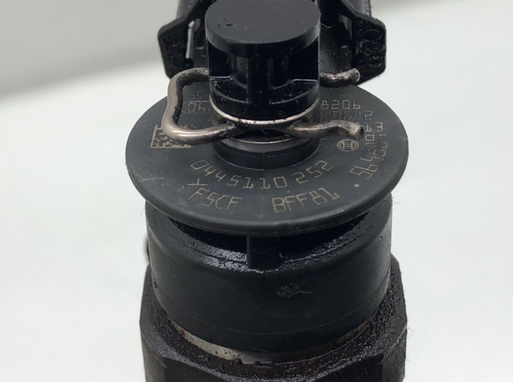 Форсунка бу для Citroen C3 Pluriel 1.4 HDi,  2006 г.