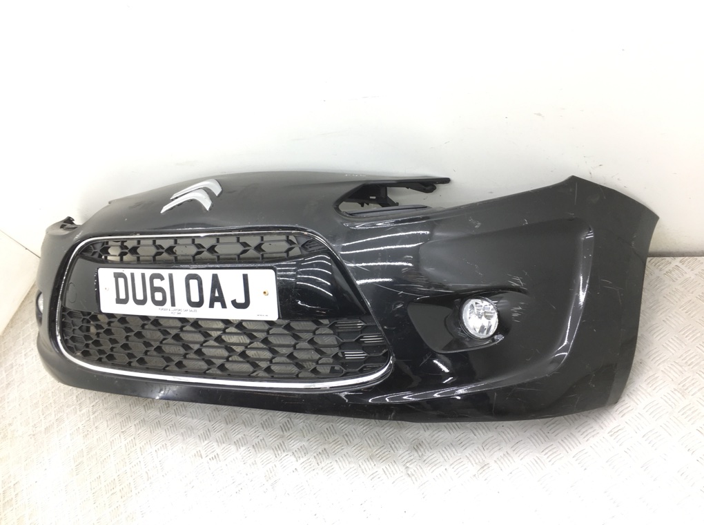 Бампер передний бу для Citroen C3  1.6 i,  2011 г.