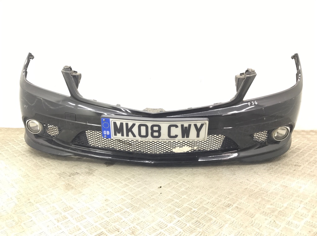 Бампер передний бу для Mercedes C W204 2.2 CDi, 2008 г.