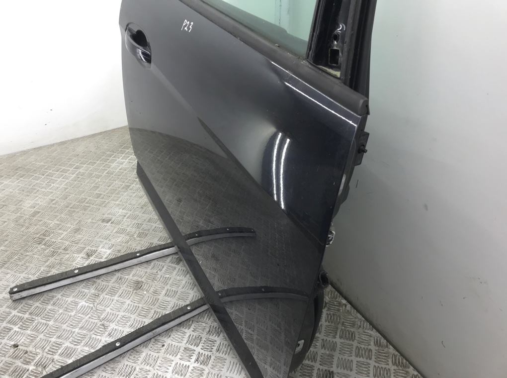 Дверь передняя правая бу для Ford C-Max 2 1.6 i, 2011 г. Дверь передняя правая бу для Ford C-Max 1.6 i, 2011 г.