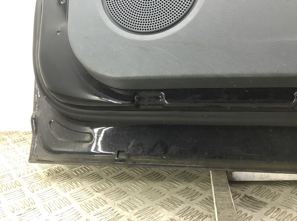 Дверь передняя правая бу для Ford C-Max 2 1.6 i, 2011 г. Дверь передняя правая бу для Ford C-Max 1.6 i, 2011 г.