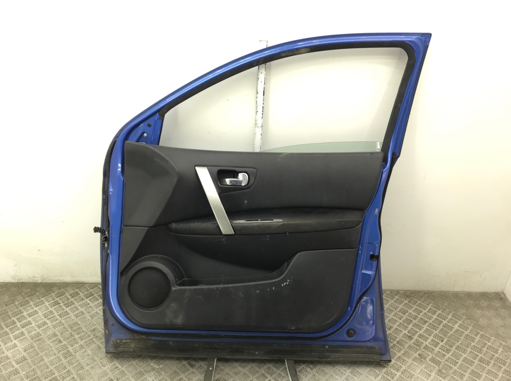 Дверь передняя правая бу для Nissan Qashqai  1.5 DCi,  2008 г.